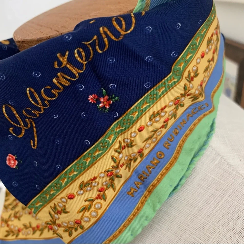 Mariano Rubinacci Galanterie Cherub Silk Scarf